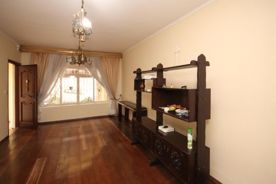 Sala  de casa à venda com 4 quartos, 160m² em Parque Edu Chaves, São Paulo