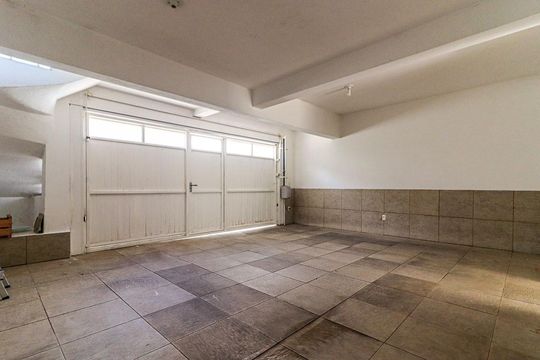 Área externa de casa de condomínio para alugar com 3 quartos, 217m² em Jardim Isabel, Porto Alegre