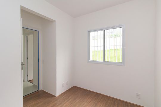 Quarto 1 de apartamento à venda com 2 quartos, 32m² em Guaianases, São Paulo