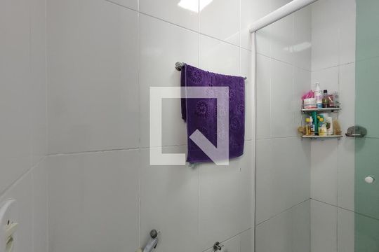 Banheiro de casa à venda com 2 quartos, 90m² em Maracanã, Rio de Janeiro