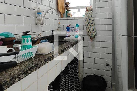 Cozinha de casa à venda com 2 quartos, 90m² em Maracanã, Rio de Janeiro