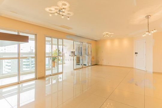 Apartamento à venda com 3 quartos, 154m² em Jardim Dom Bosco, São Paulo