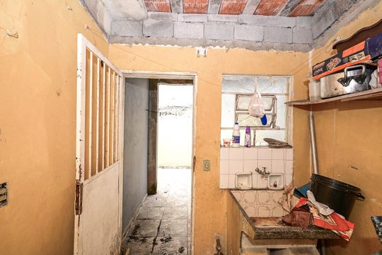 Área de Serviço de casa à venda com 3 quartos, 150m² em Jardim Monte Alegre, Taboão da Serra