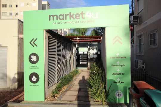 Área comum de apartamento à venda com 2 quartos, 50m² em Morro Santana, Porto Alegre