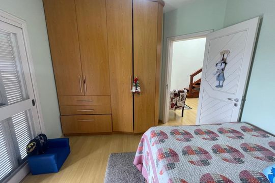 Casa à venda com 4 quartos, 227m² em Hamburgo Velho, Novo Hamburgo
