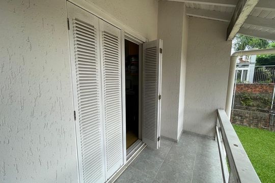 Casa à venda com 4 quartos, 227m² em Hamburgo Velho, Novo Hamburgo