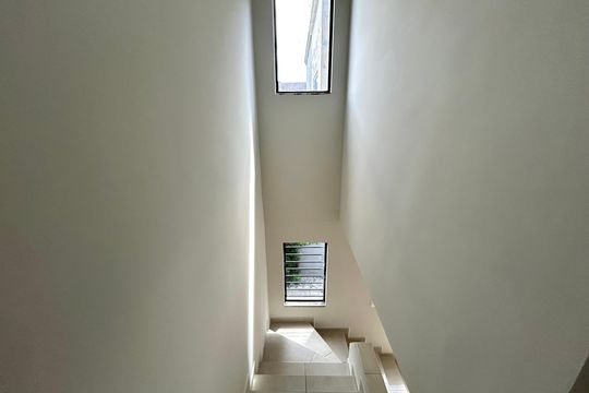 Escada de apartamento para alugar com 2 quartos, 60m² em São João do Rio Vermelho, Florianópolis