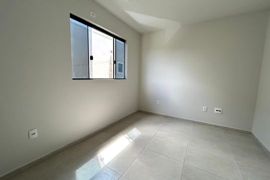 Quarto 2 de apartamento para alugar com 2 quartos, 60m² em São João do Rio Vermelho, Florianópolis