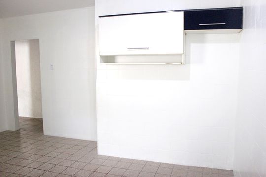Cozinha  de casa à venda com 3 quartos, 190m² em Jardim Nazaret, Guarulhos