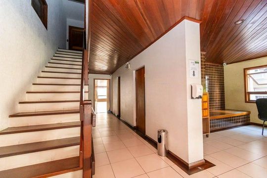 Área Comum  de apartamento à venda com 1 quarto, 110m² em Vila Ipiranga, Porto Alegre