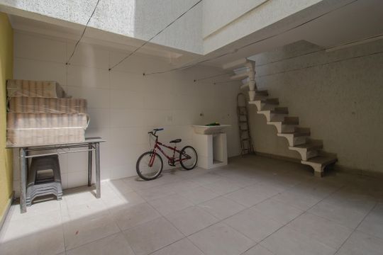Quintal/Área de serviço de casa para alugar com 1 quarto, 150m² em Rp12 (regiões de Planejamento), Mauá