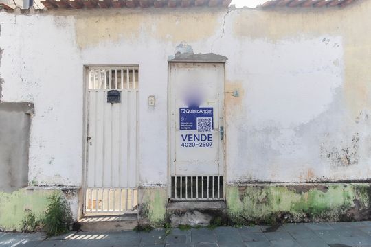 Fachada de casa para alugar com 2 quartos, 180m² em Parque Cruzeiro do Sul, São Paulo