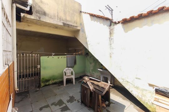 Área externa de casa para alugar com 2 quartos, 180m² em Parque Cruzeiro do Sul, São Paulo