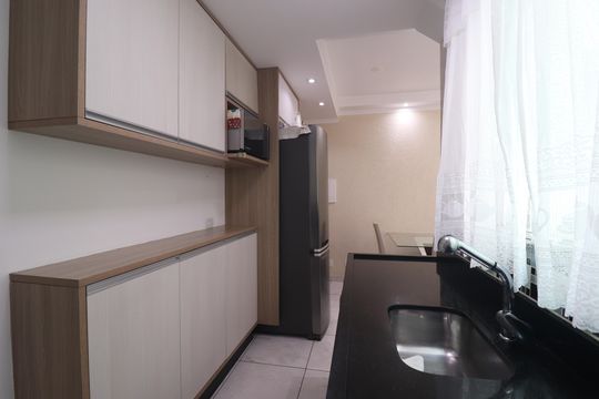 Cozinha de apartamento à venda com 2 quartos, 70m² em Vila Vitória, Santo André