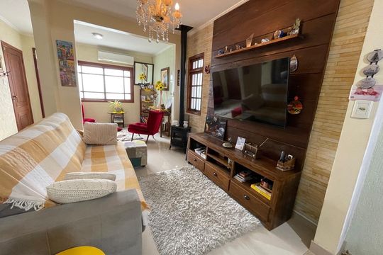 Casa à venda com 3 quartos, 212m² em Operário, Novo Hamburgo