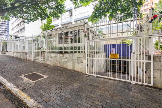 Fachada de apartamento à venda com 3 quartos, 119m² em Paraíso, São Paulo