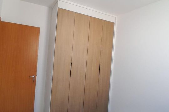 Quarto de apartamento para alugar com 2 quartos, 52m² em Estância Guatambu, Itaquaquecetuba