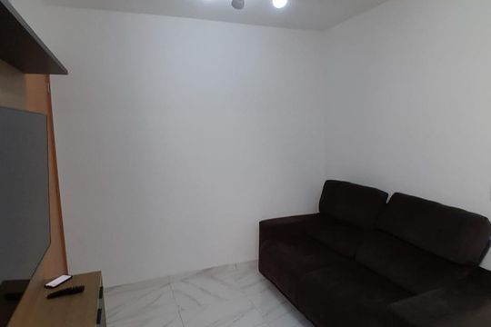 Sala de apartamento para alugar com 2 quartos, 52m² em Estância Guatambu, Itaquaquecetuba