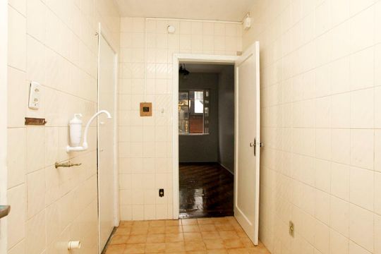 Cozinha de apartamento à venda com 2 quartos, 67m² em Cidade Baixa, Porto Alegre