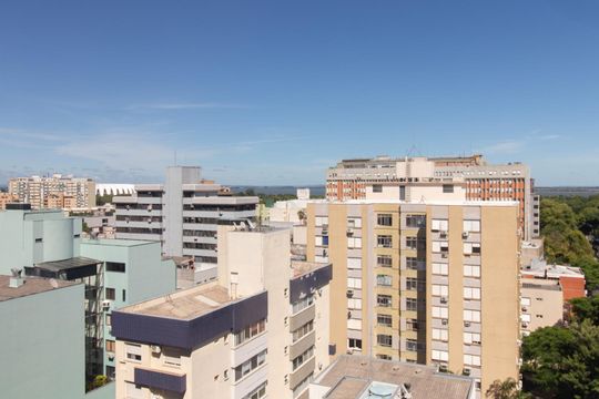 Vista da Sacada de apartamento para alugar com 3 quartos, 96m² em Menino Deus, Porto Alegre