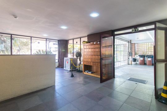 Área comum de apartamento para alugar com 3 quartos, 96m² em Menino Deus, Porto Alegre