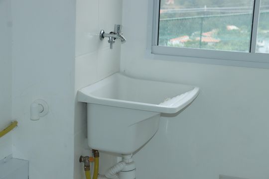 Área de serviço de apartamento para alugar com 2 quartos, 46m² em Recanto Vista Alegre, Cotia