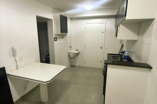 Sala de apartamento à venda com 2 quartos, 32m² em Vila Carmosina, São Paulo