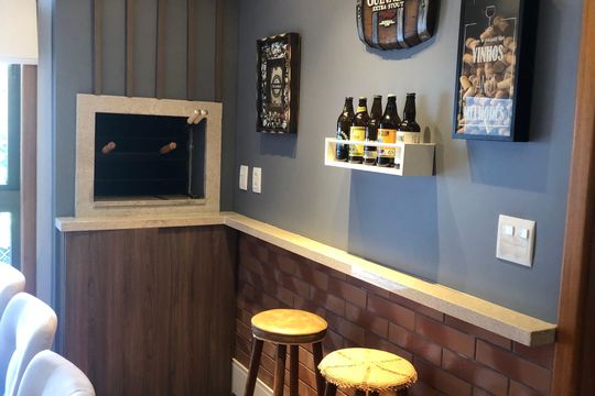 Sala de jantar de apartamento para alugar com 2 quartos, 74m² em Petrópolis, Porto Alegre