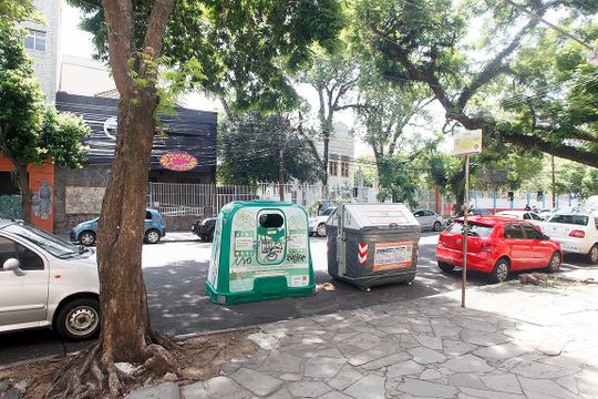 Quarto 2 Vista de apartamento à venda com 2 quartos, 48m² em Cidade Baixa, Porto Alegre