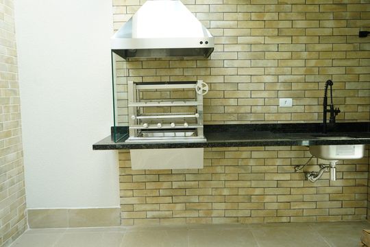 Churrasqueira de casa à venda com 3 quartos, 120m² em Chácara Santo Antônio (zona Leste), São Paulo