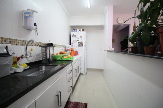 Cozinha de casa de condomínio à venda com 2 quartos, 139m² em Umarizal, São Paulo
