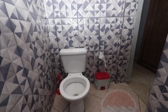 Banheiro da Suíte de casa à venda com 3 quartos, 125m² em Jardim Iva, São Paulo