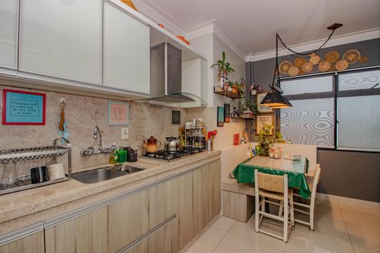Cozinha de apartamento à venda com 3 quartos, 170m² em Passo D’areia, Porto Alegre
