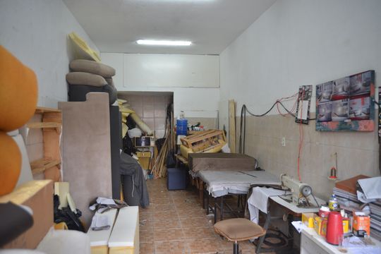 Garagem de casa à venda com 3 quartos, 306m² em Vila Bela Vista, Santo André