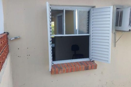 Área Externa  de casa de condomínio à venda com 2 quartos, 60m² em Costa E Silva, Porto Alegre