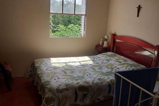 Quarto 1 de casa de condomínio à venda com 2 quartos, 60m² em Costa E Silva, Porto Alegre