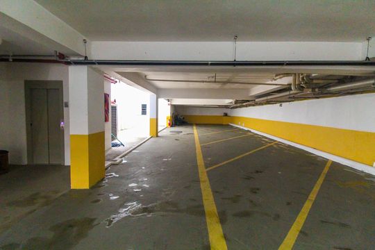 Garagem de apartamento para alugar com 2 quartos, 56m² em Cidade Líder, São Paulo