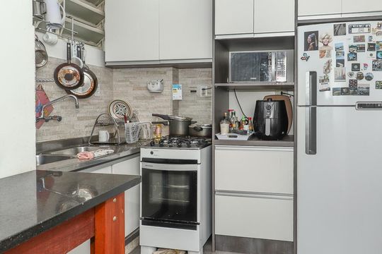 Cozinha de apartamento à venda com 3 quartos, 220m² em Rio Branco, Porto Alegre