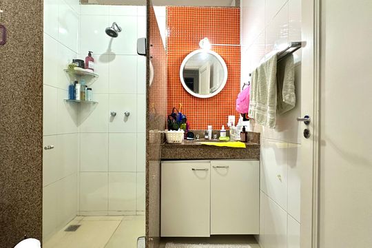Apartamento para alugar com 3 quartos, 125m² em Copacabana, Rio de Janeiro