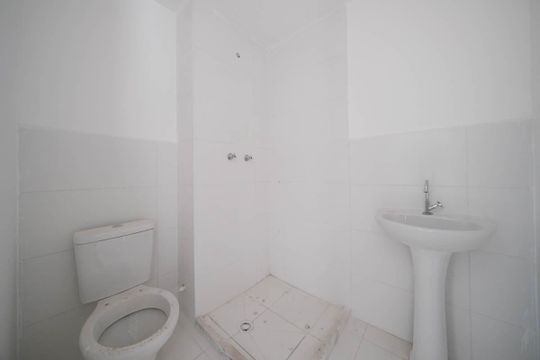 Suíte de apartamento à venda com 2 quartos, 51m² em Jardim Maringa, São Paulo