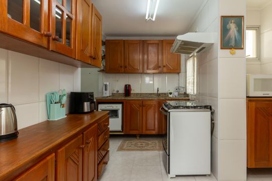 Cozinha de apartamento à venda com 3 quartos, 105m² em Perdizes, São Paulo