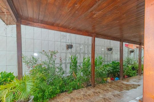 Área comum de casa à venda com 3 quartos, 54m² em Olaria, Canoas
