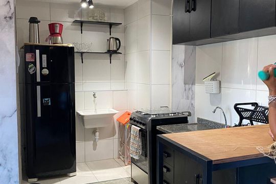 Cozinha de apartamento para alugar com 2 quartos, 47m² em Santo Cristo, Rio de Janeiro