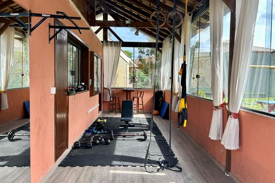 Área comum - Academia de casa de condomínio para alugar com 2 quartos, 120m² em Barra da Lagoa, Florianópolis