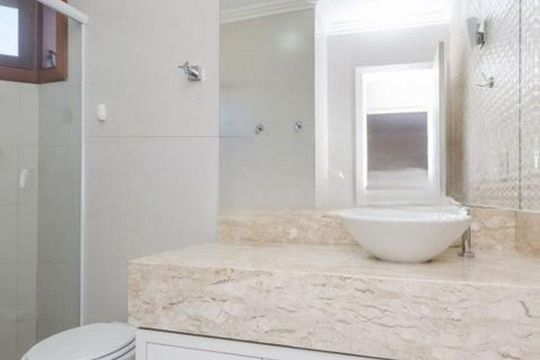 Banheiro 2 de apartamento à venda com 2 quartos, 179m² em Teresópolis, Porto Alegre