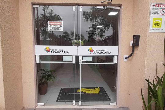 Fachada do Bloco de apartamento para alugar com 2 quartos, 56m² em Jardim Boa Vista (zona Oeste), Osasco