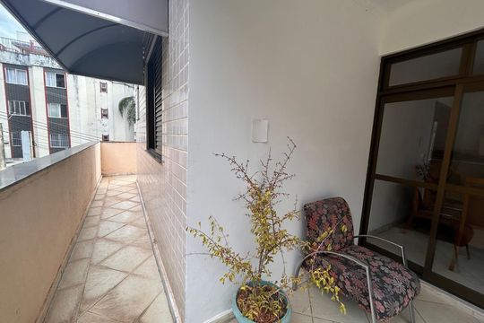 Apartamento para alugar com 4 quartos, 220m² em Nova Floresta, Belo Horizonte