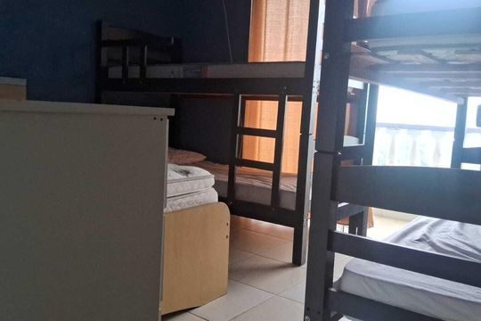 Casa de Condomínio para alugar com 7 quartos, 300m² em Canto das Águas, Jacareí