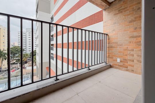 Varanda de kitnet/studio à venda com 1 quarto, 24m² em Chácara Klabin, São Paulo