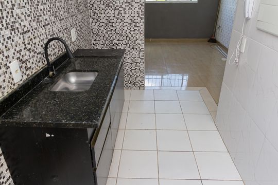 Cozinha de apartamento para alugar com 2 quartos, 40m² em Campo Grande, Rio de Janeiro